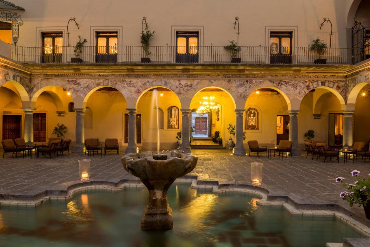 מלון Quinta Real פואבלה מראה חיצוני תמונה The interior of the hotel