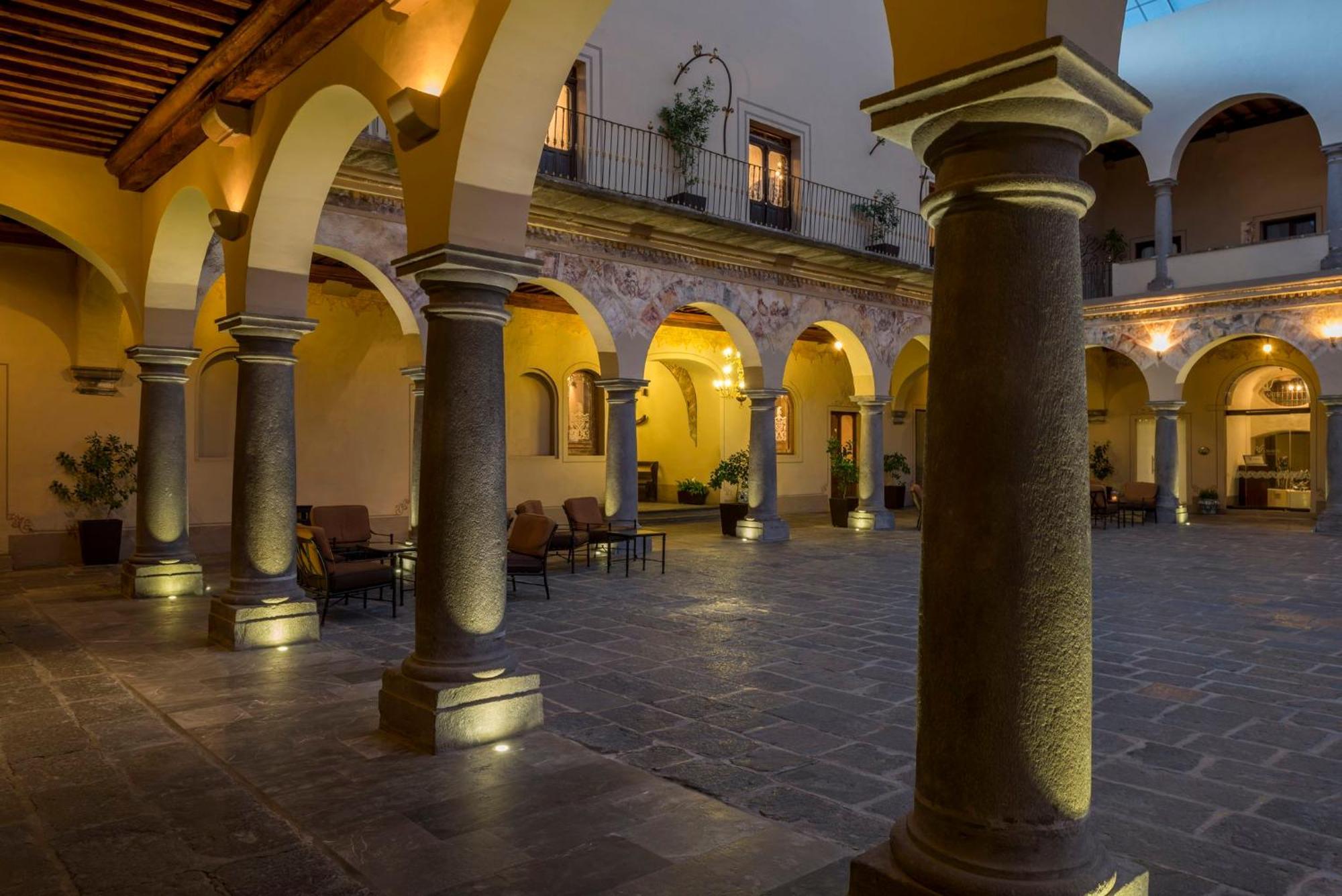 מלון Quinta Real פואבלה מראה חיצוני תמונה Interior of the hotel